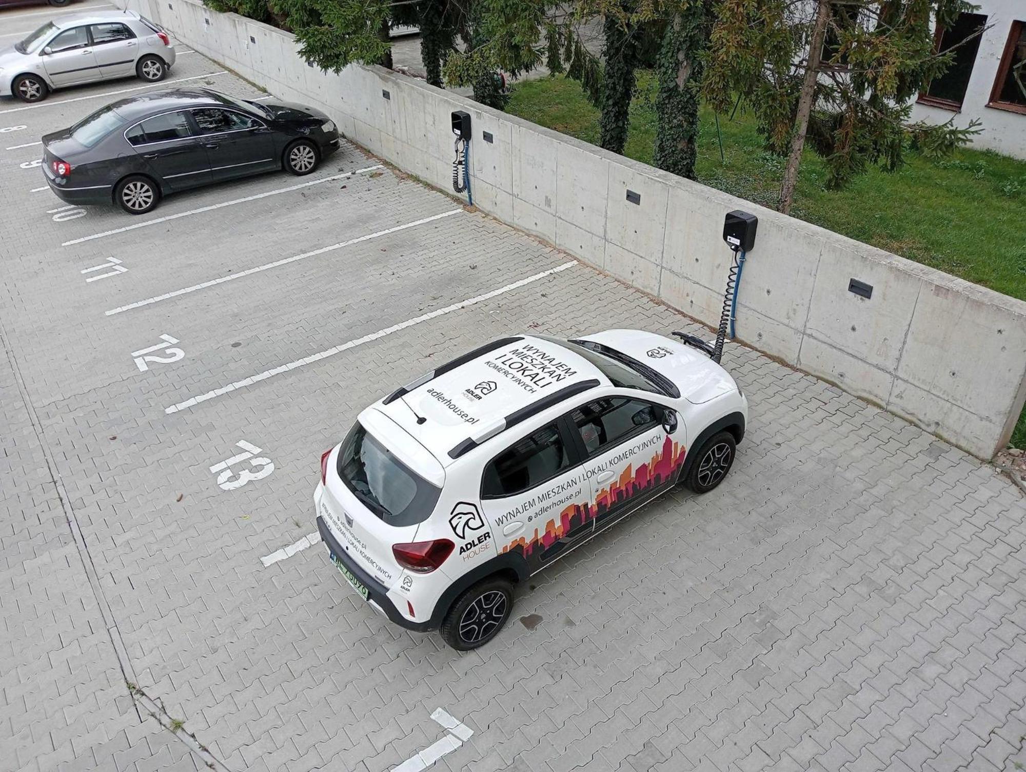 לודז' Wyjatkowy Apartament Z Prysznicem Posrodku Na Wyjatkowe Wieczory - Dostep Na Kod, Parking מראה חיצוני תמונה